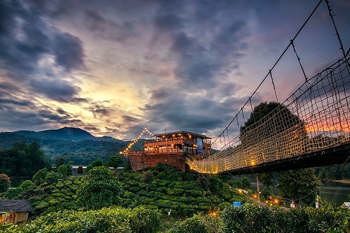 outbound glamping ciwidey di lakeside rancabali